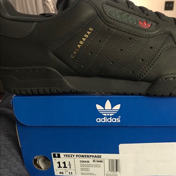 ADIDAS Yeezy Powerphase — BRAND NEW size 11.5 - Picture 4 of 7